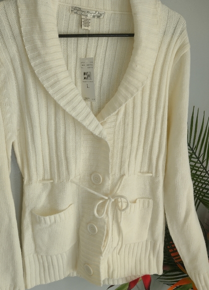 Stephanie Rogers Sweaters - Stephanie Rogers Button Front Cardigan Sweater